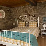 Ferienhaus Quinta Da Mainha - Charming Houses - Com Piscina Privada Braga