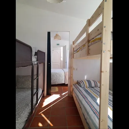 Quinta Da Maínha Solar Local Com Piscina Privada Em * Braga